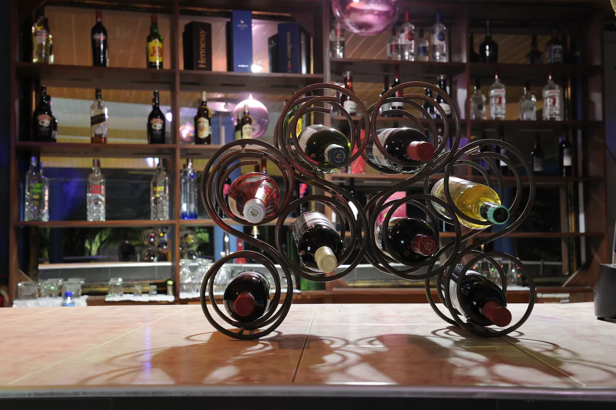 Bar & Restaurant